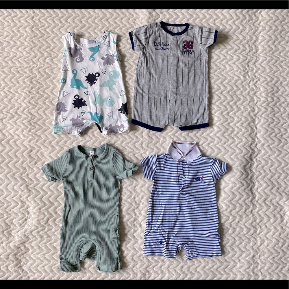 Baby boys lot rompers, size 6 month